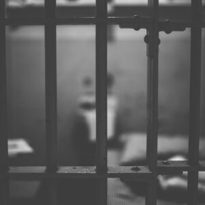 Modificaciones contenidas en el Decreto Legislativo N° 1296, sobre los beneficios penitenciarios de redención de la pena por el trabajo o la educación, semilibertad y liberación condicional